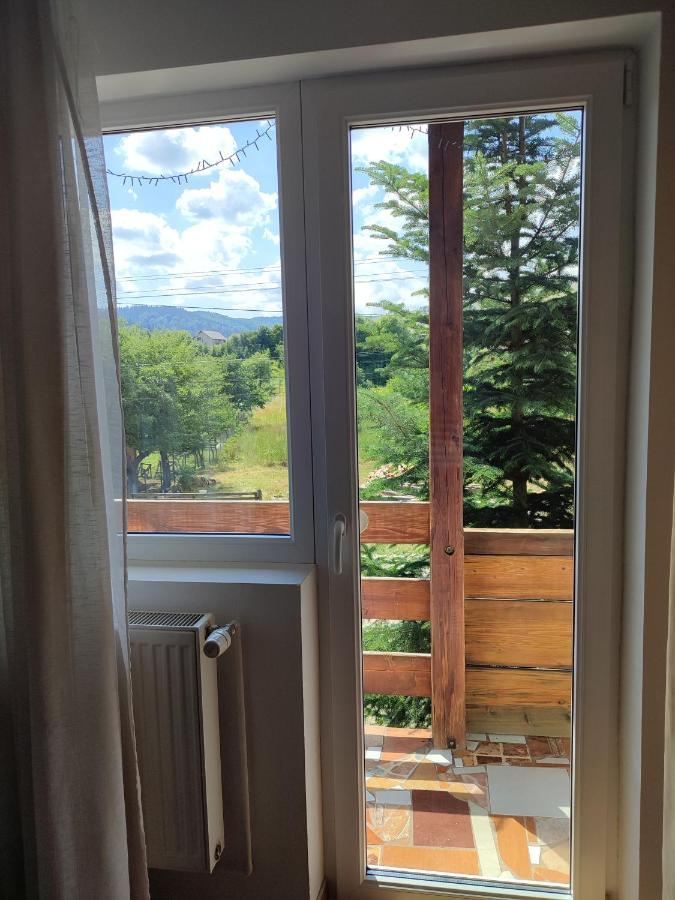 Hotel Casa Irilen Mînăstirea Humorului Exteriér fotografie